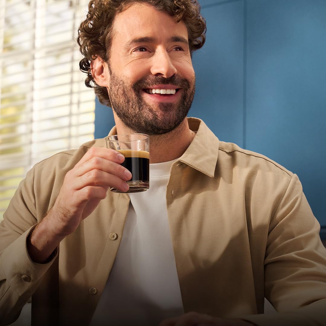 Philips Series 5400 Fully Automatic Coffee Machine - LatteGo Milk System, 12 Coffee Specialities, Intuitive Display, 4 User Profiles, Chrome EP5447/90