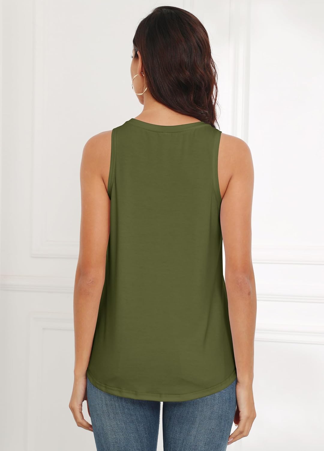 Women Crewneck Flowy Loose Fit Tank Top Sleeveless Summer Tops Shirts