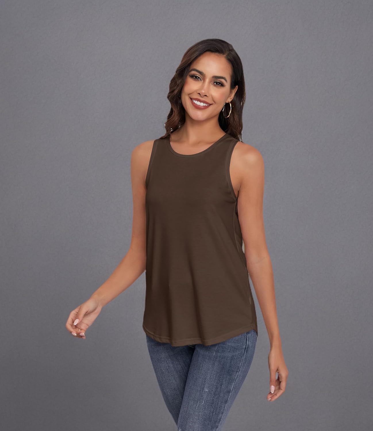 Women Crewneck Flowy Loose Fit Tank Top Sleeveless Summer Tops Shirts