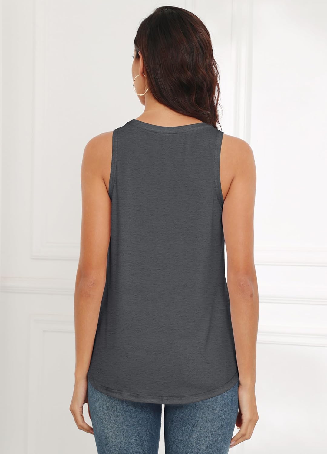 Women Crewneck Flowy Loose Fit Tank Top Sleeveless Summer Tops Shirts